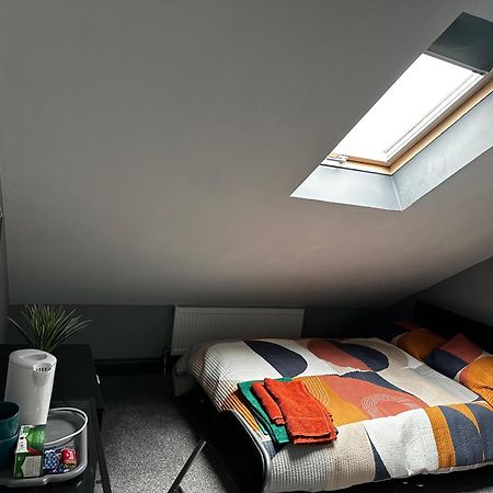 Ferienwohnung 6D Hosting Coventry Exterior foto