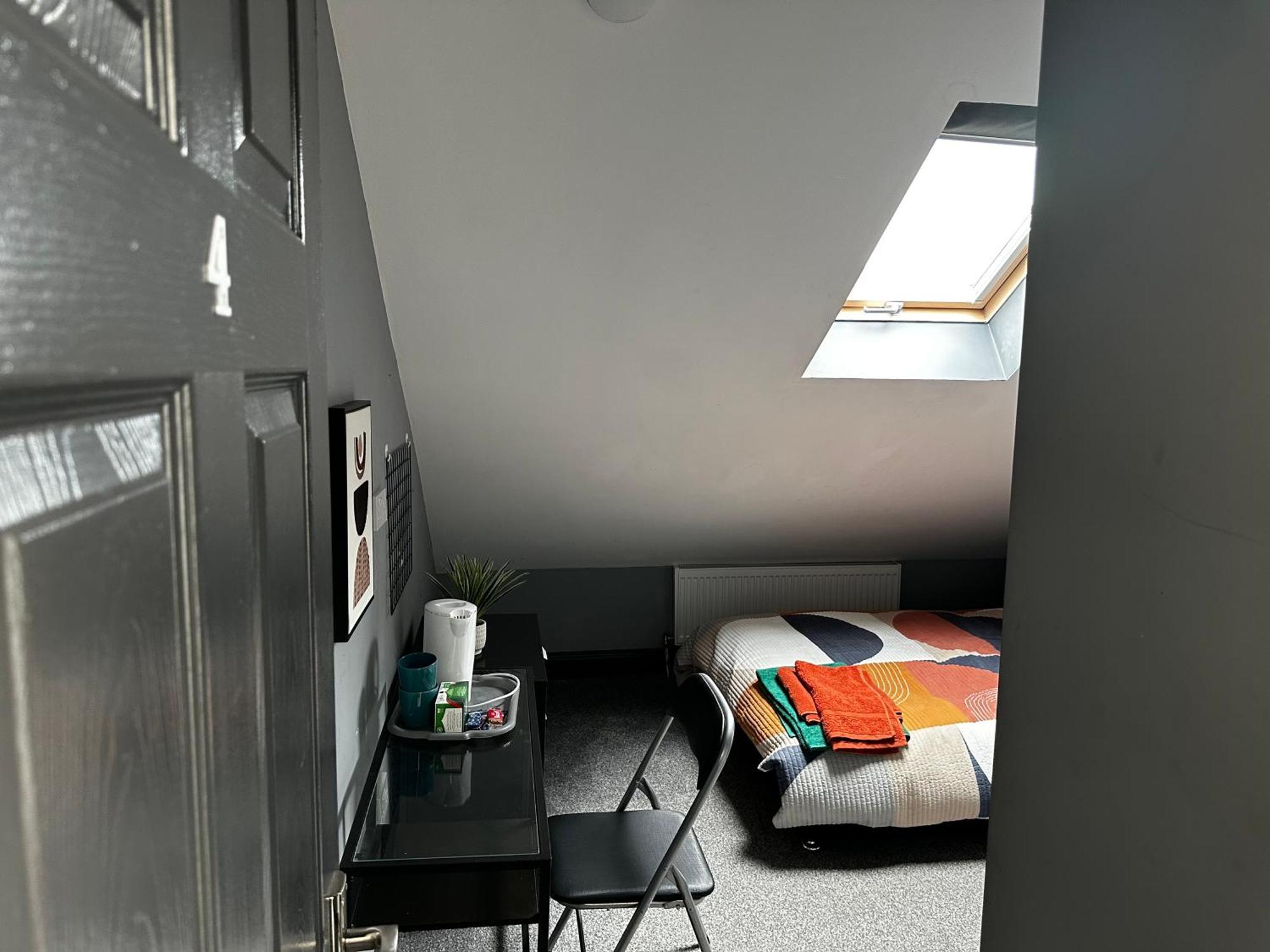 Ferienwohnung 6D Hosting Coventry Exterior foto