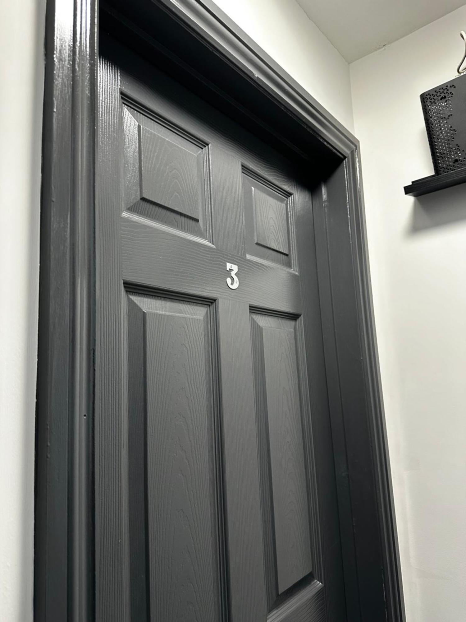 Ferienwohnung 6D Hosting Coventry Exterior foto